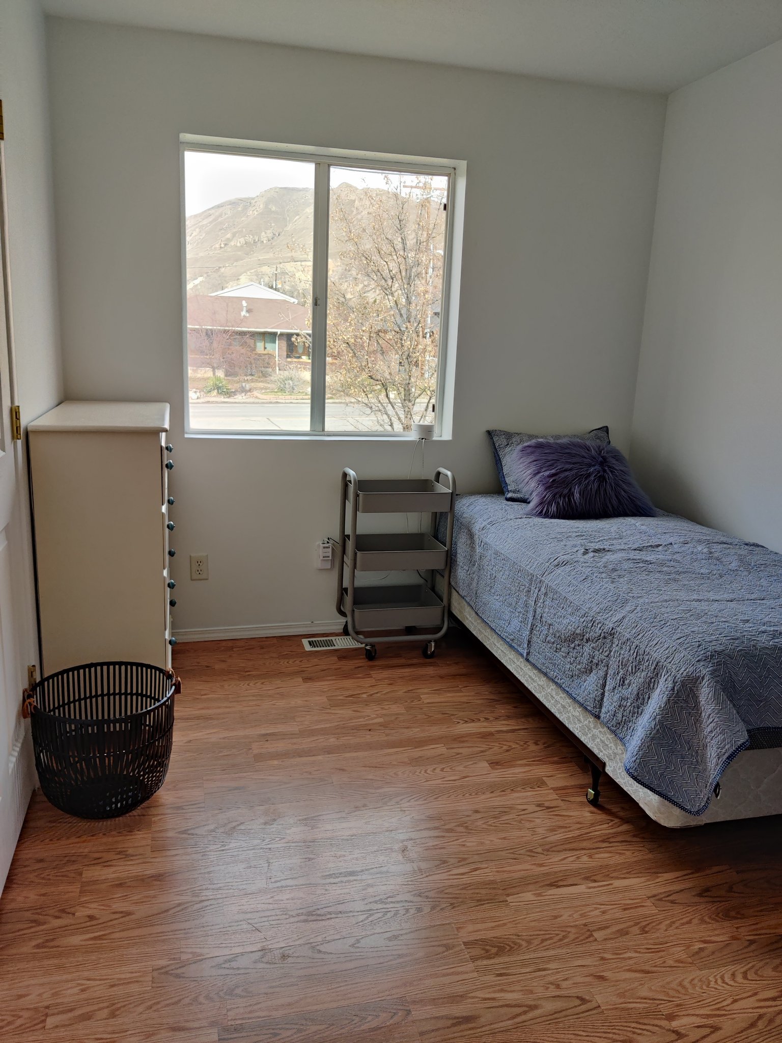Salt Lake City Single Room: 584 N Pugsley St