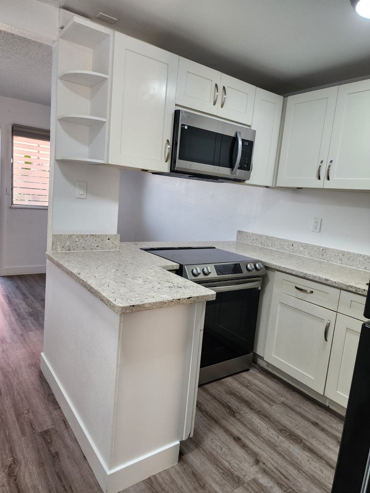 Mililani Townhome: 94-1404 Lanikuhana Avenue