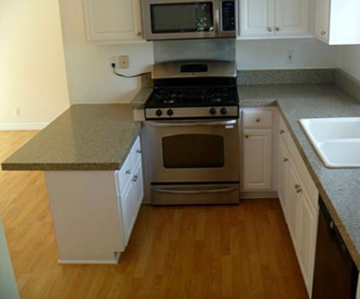 irvine House: 2 denver