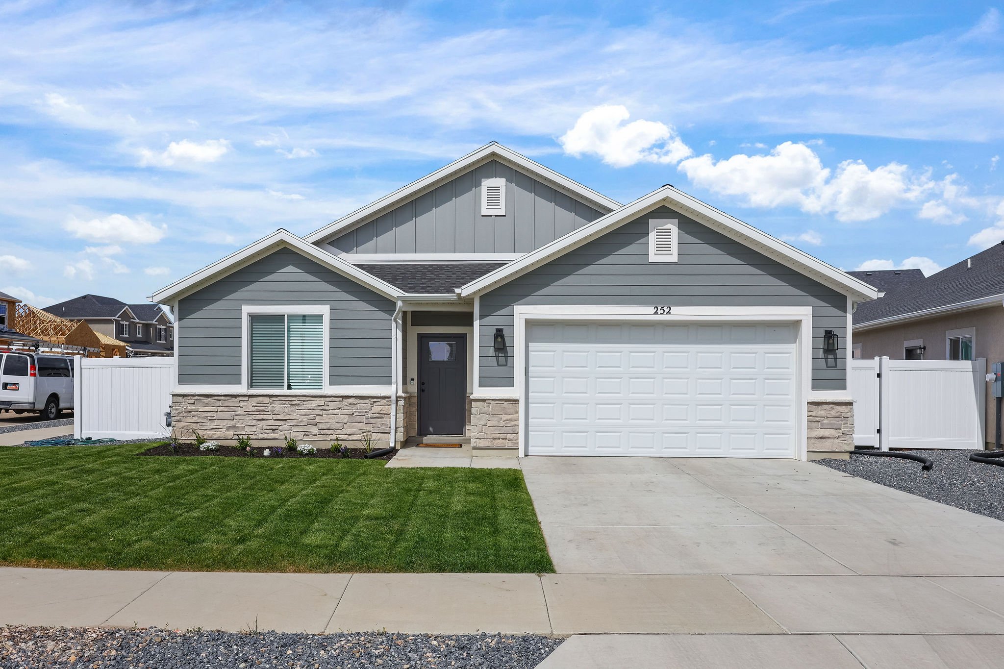 Willard House: 252 W 800 S