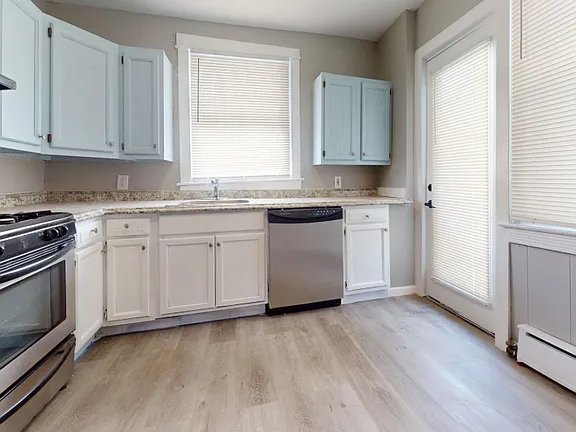 Philadelphia Townhome: 705 Edgemore Rd, Philadelphia, PA 19151