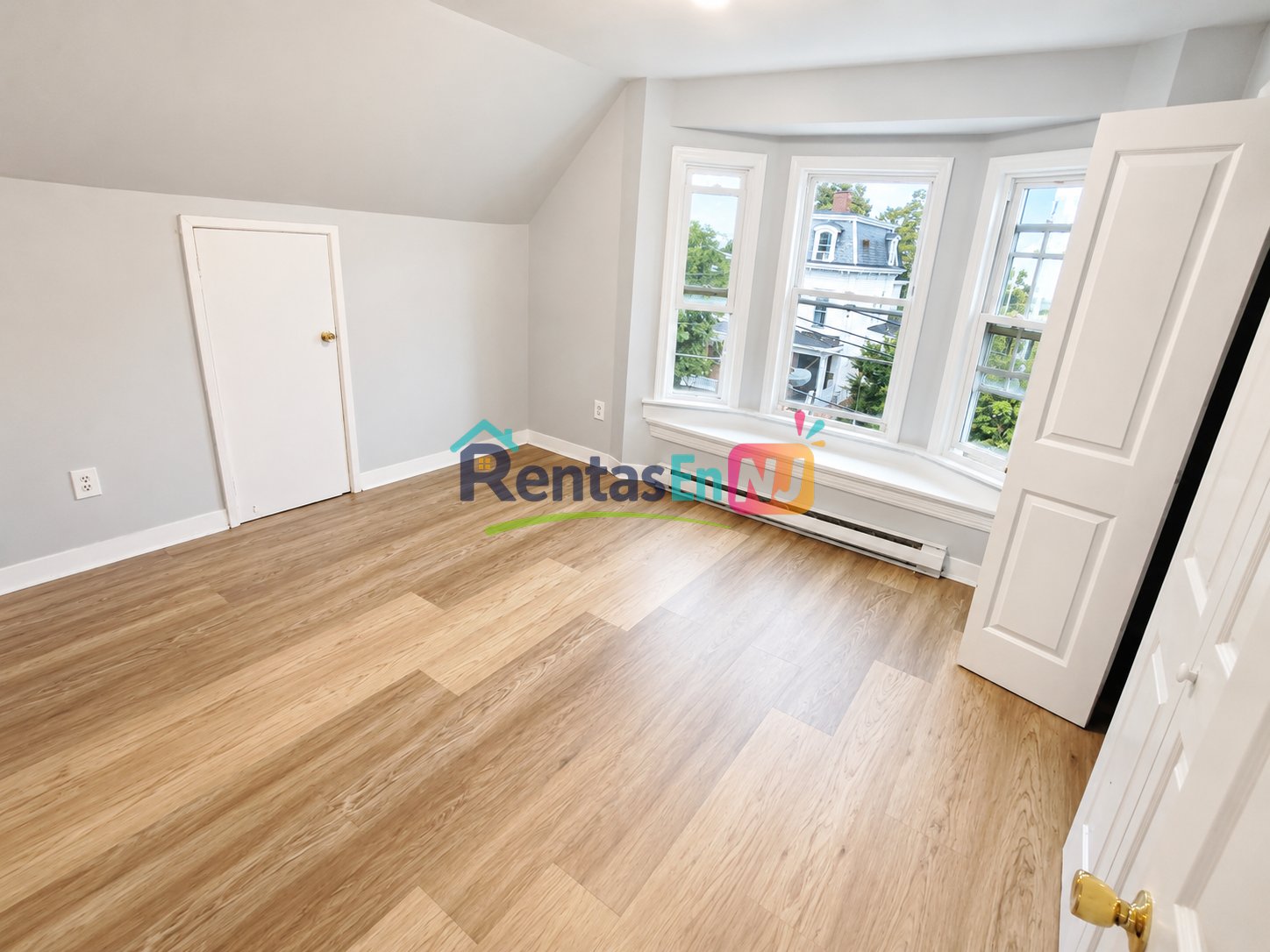 Newark Condo: 214 Littleton Ave