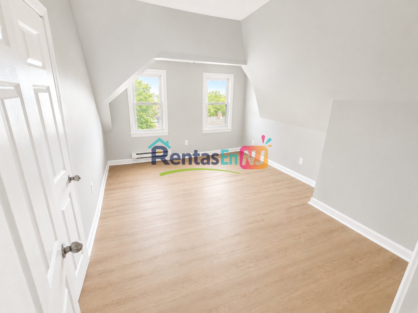 Newark Condo: 62 N 6th St