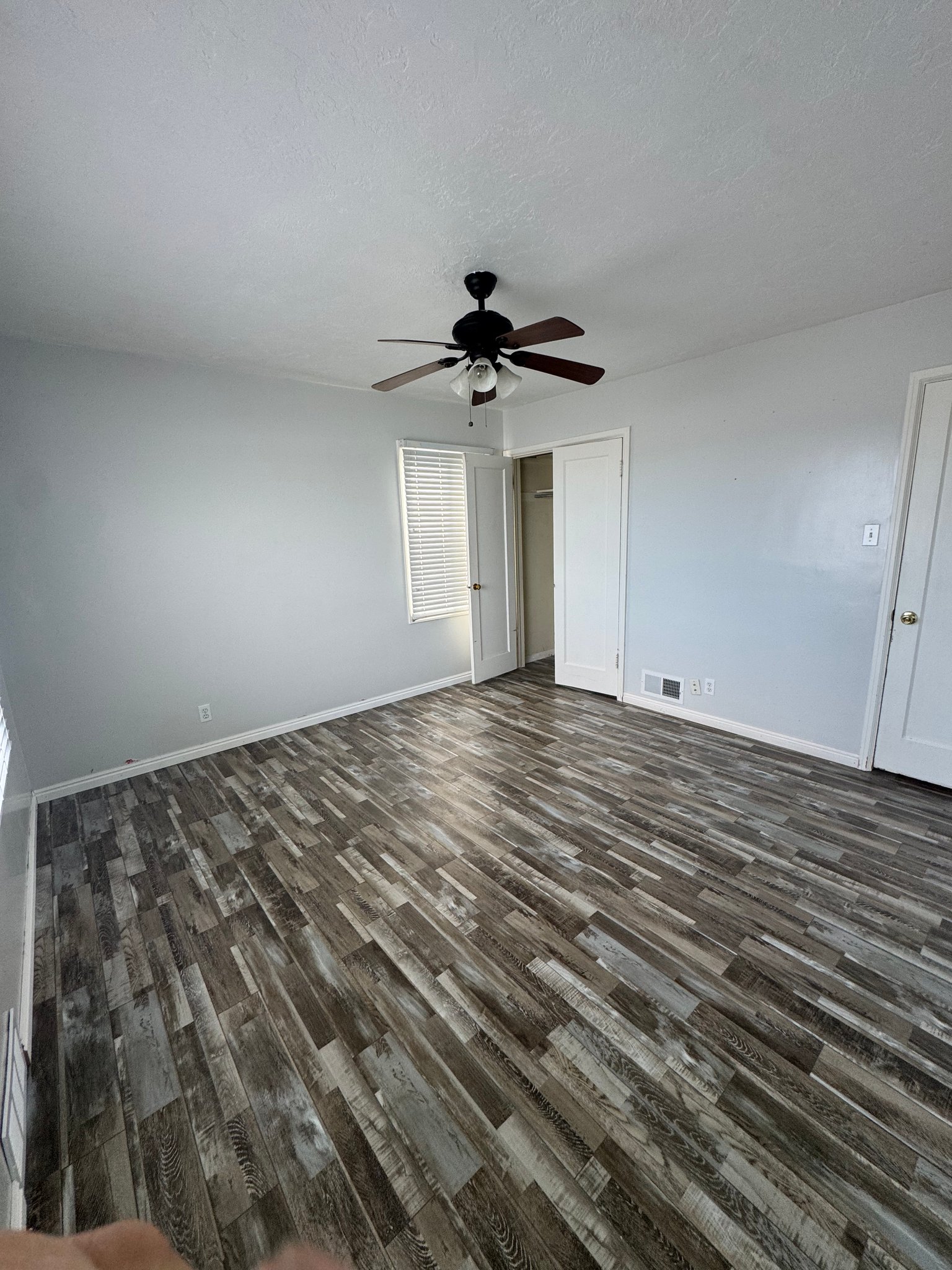 Magna House: 8719 W 3100 S
