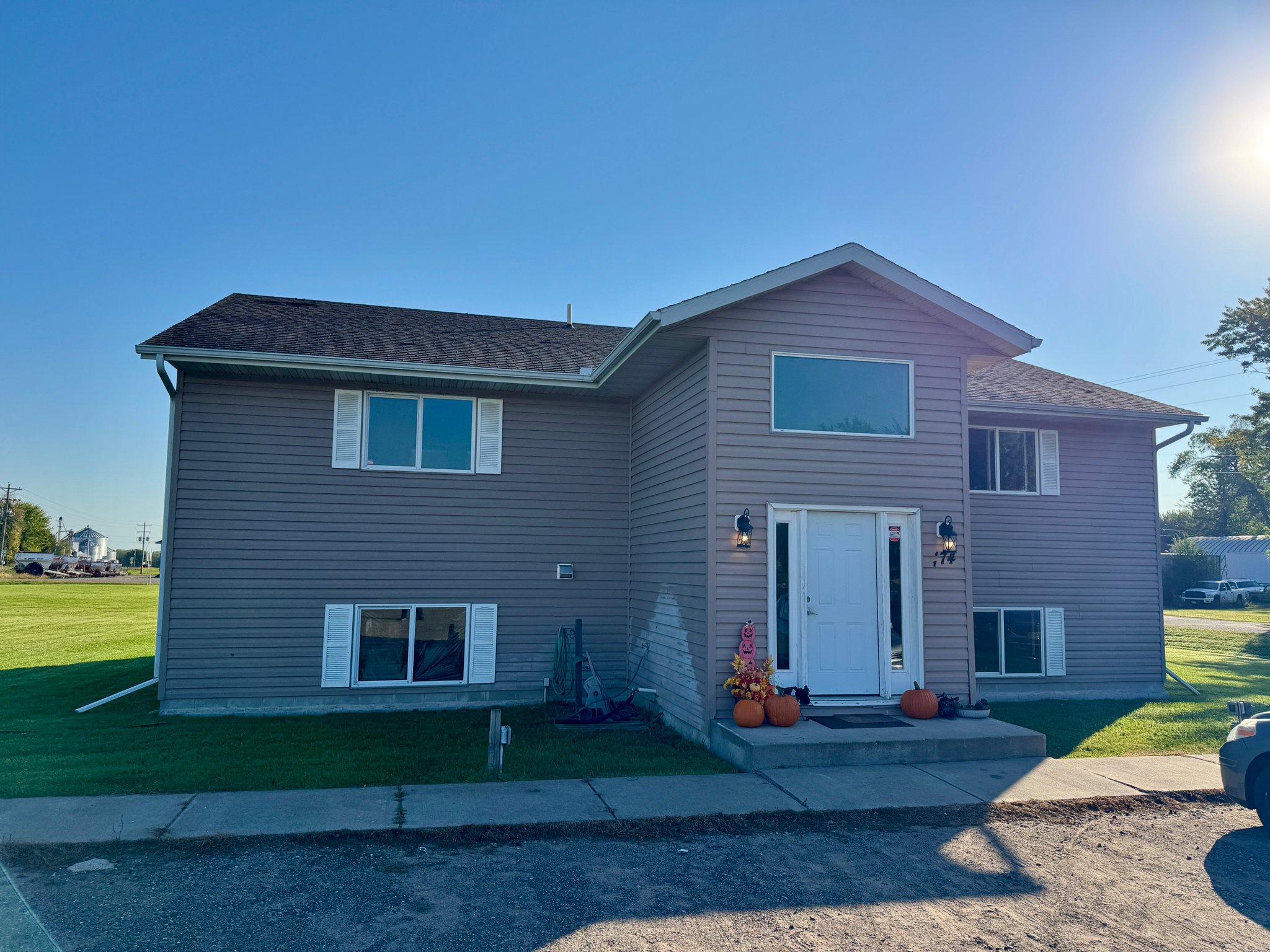 Foreston Apartment: 174 Main St