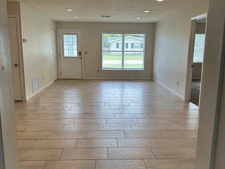 Deltona House: 2638 Beal St