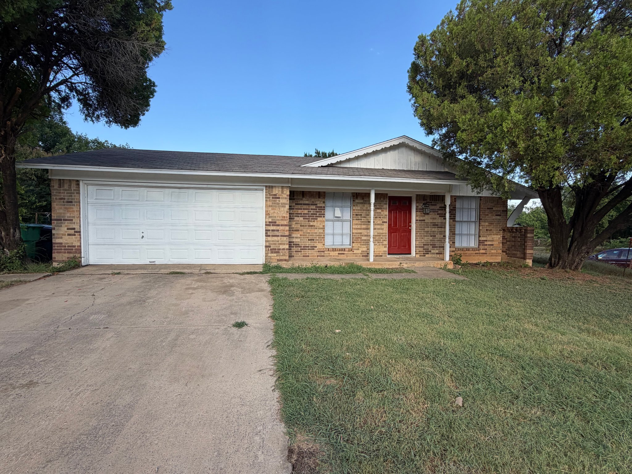 Denton House: 3920 Redstone Rd