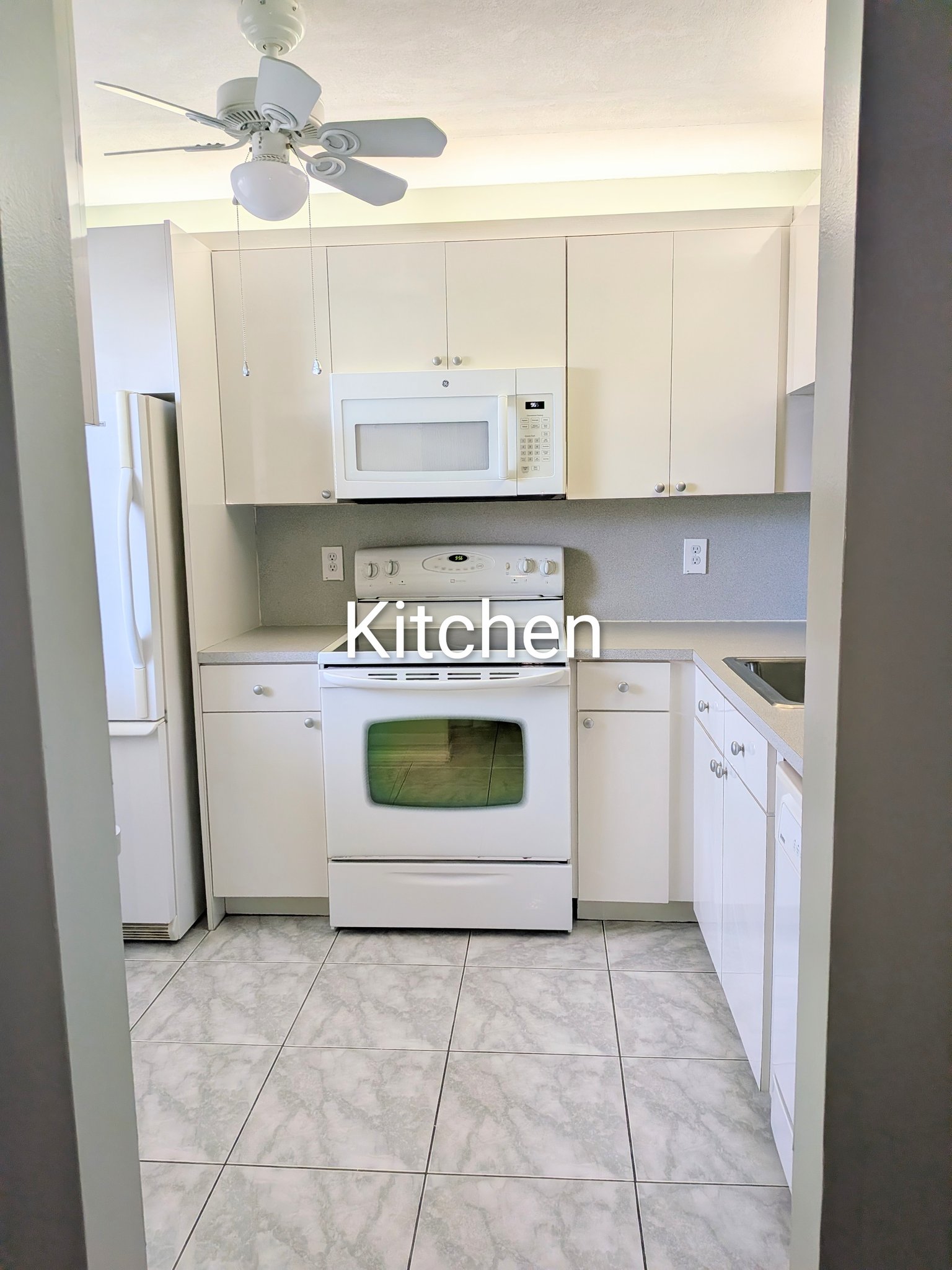 Lake Worth Condo: 7190 Golf Colony Ct