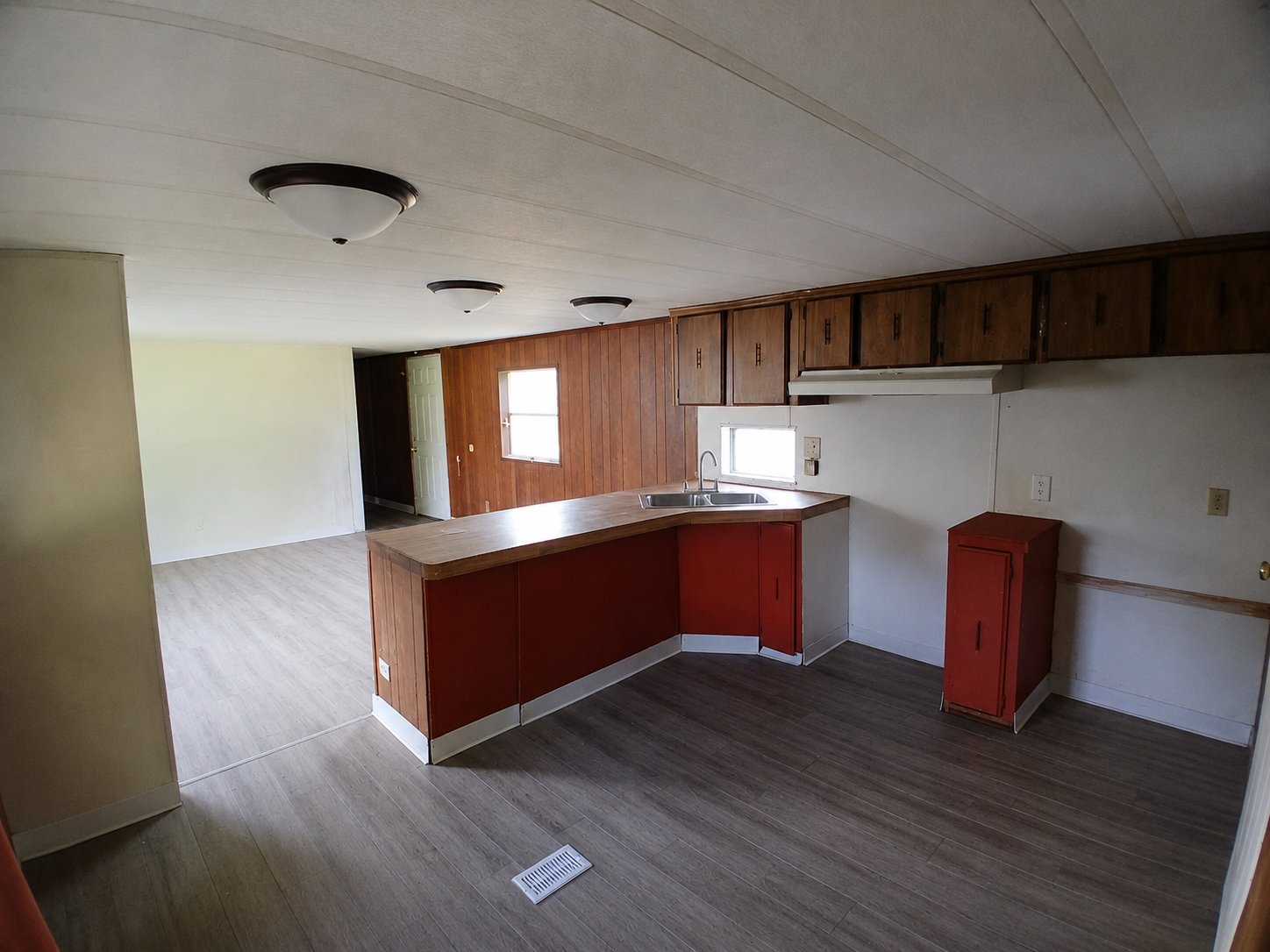 Sullivan Other: 1117 N State St