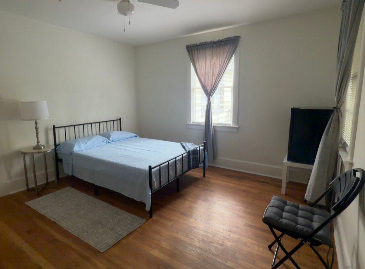 Jonesboro Single Room: 298 Main Street