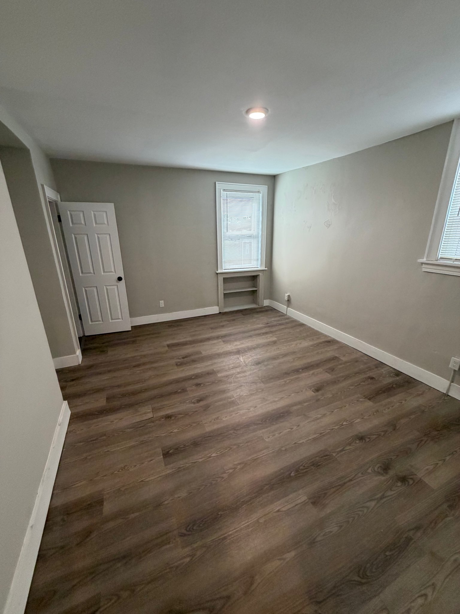Saint Louis House: 3537 Oregon Ave