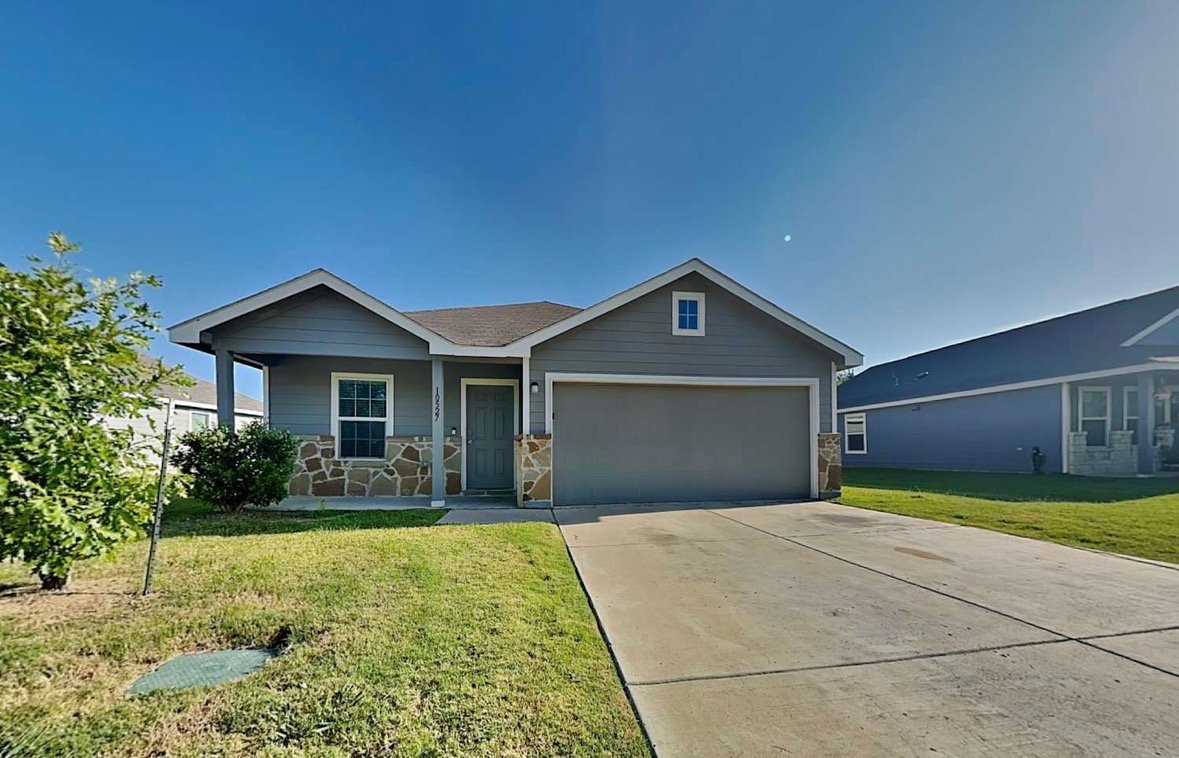 Dallas House: 10527 Sewell Cir