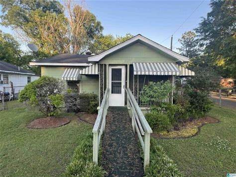 Birmingham House: 4501 37th St N