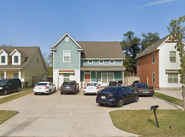 Bryan House: 122 Waverly Dr.