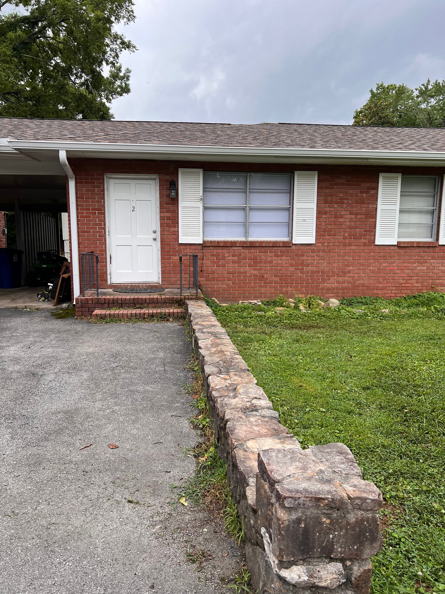 Chattanooga Multiplex: 1002 OGrady Dr, Apt 2, Chattanooga, TN 37419