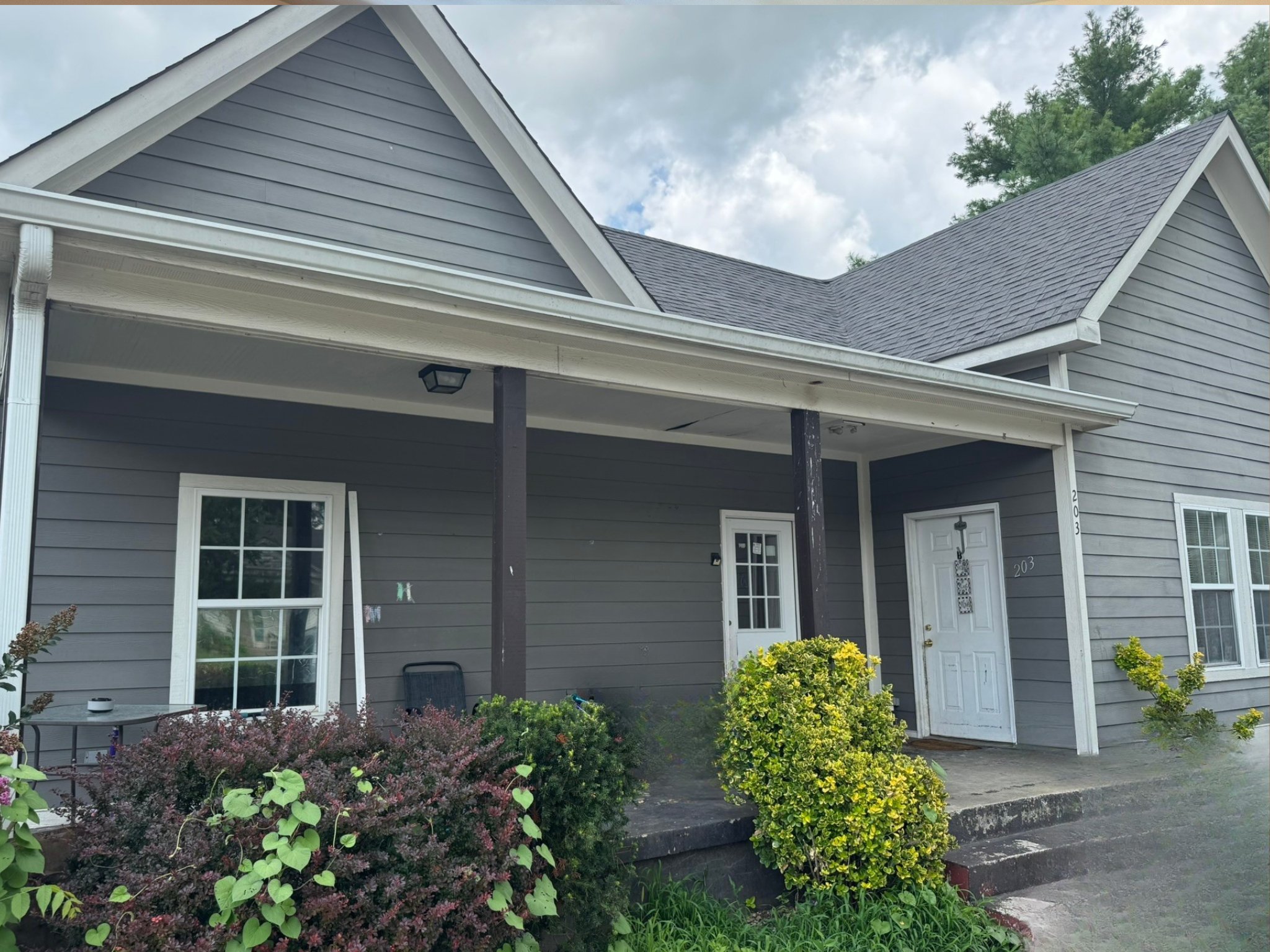 Mt. Pleasant House: 203 Goodloe