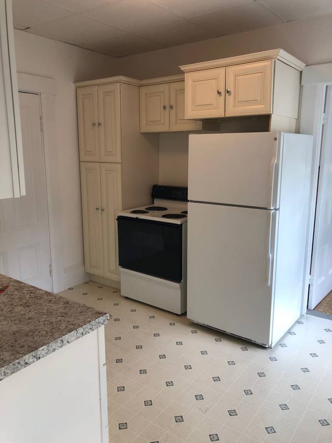 Hopkinton Apartment: 88 Main St
