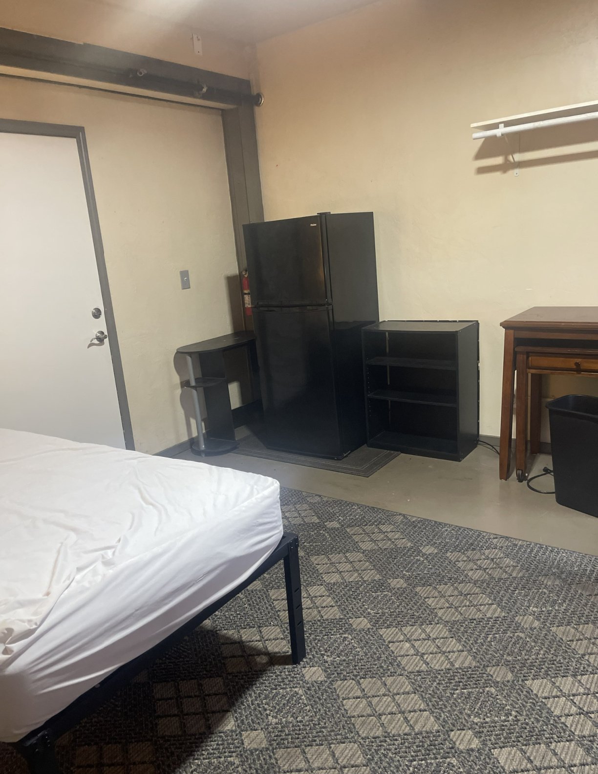 Anchorage Apartment: 612 East 14th Avenue