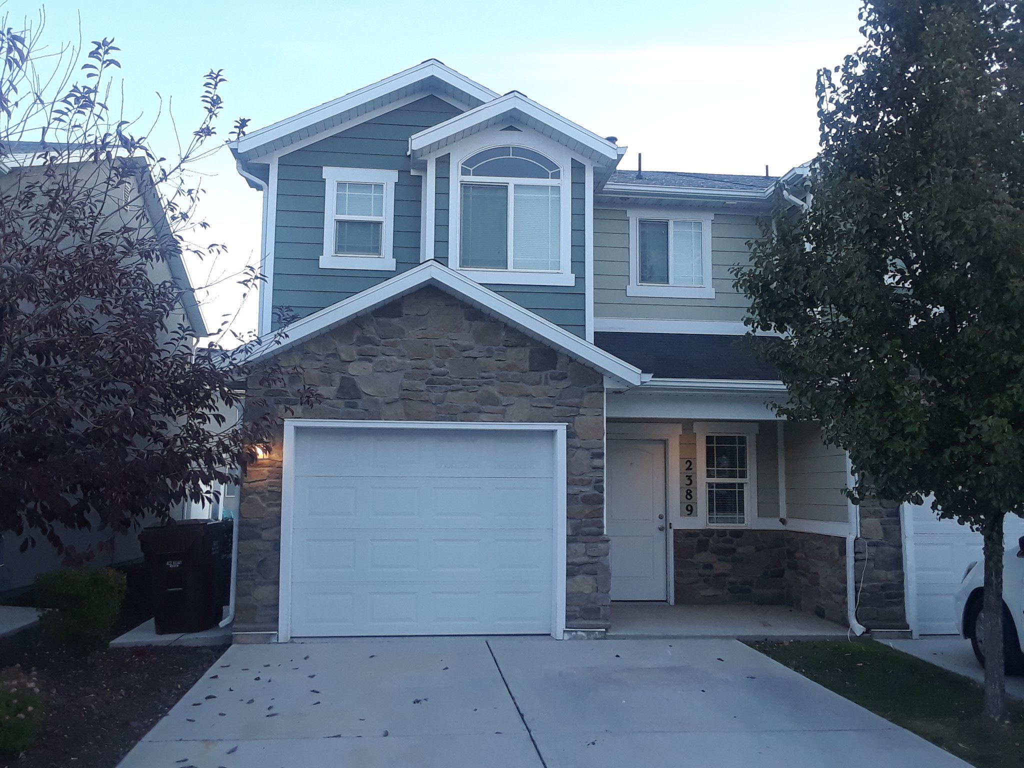 West Haven Townhome: 1170 W Excalibur Way