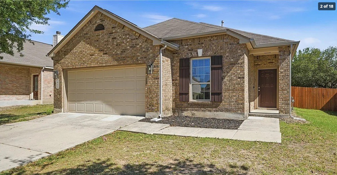 New Braunfels House: 1951 Barn Swallow