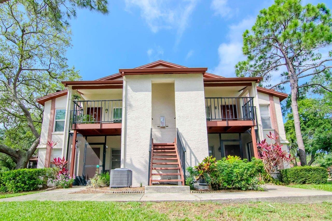 Clearwater Condo: 3455 Countryside Blvd