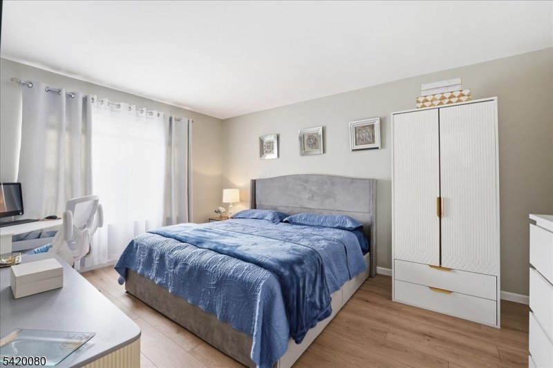 Union Townhome: 322 Greenbriar Dr