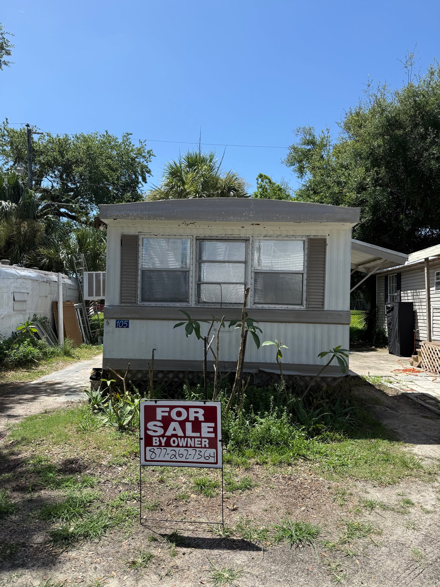 Daytona Other: 622 N Beach St