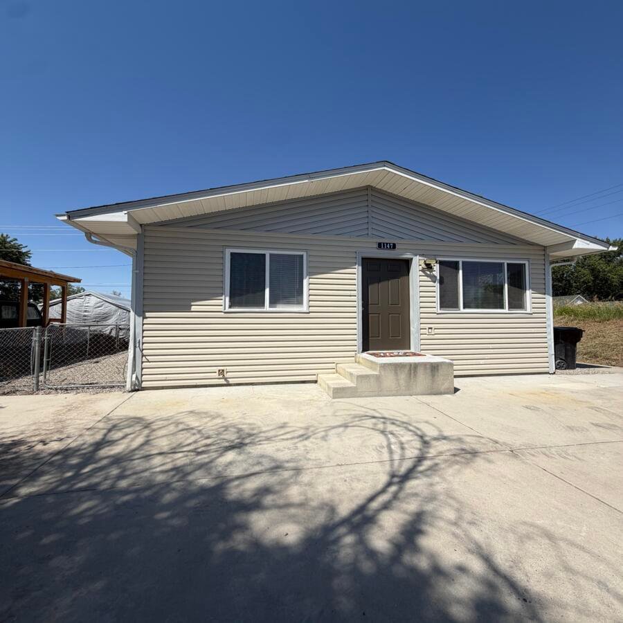 Billings House: 1147 Eldora Lane