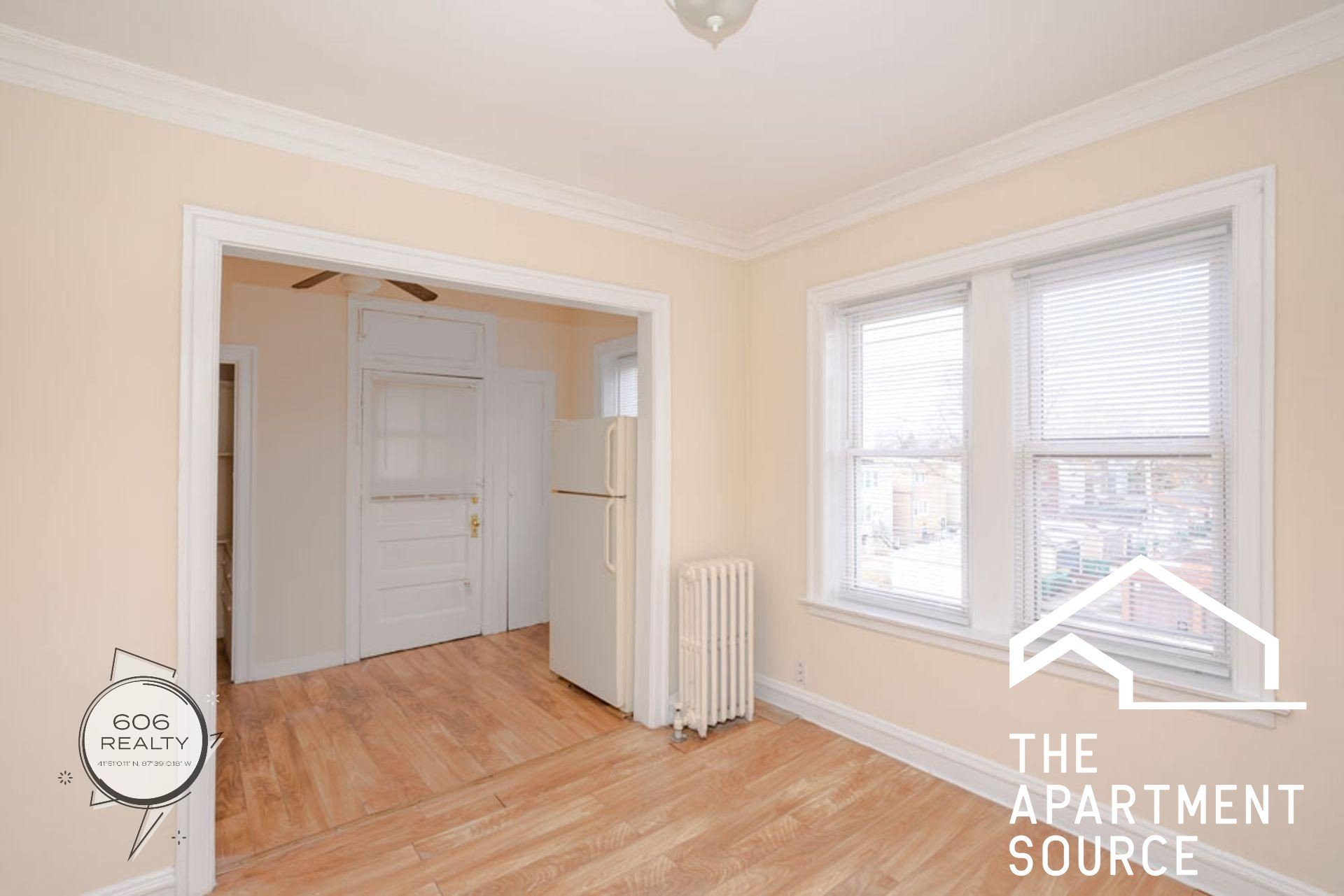Berwyn Apartment: 2144 South Gunderson Ave., #212, Berwyn, IL 60402
