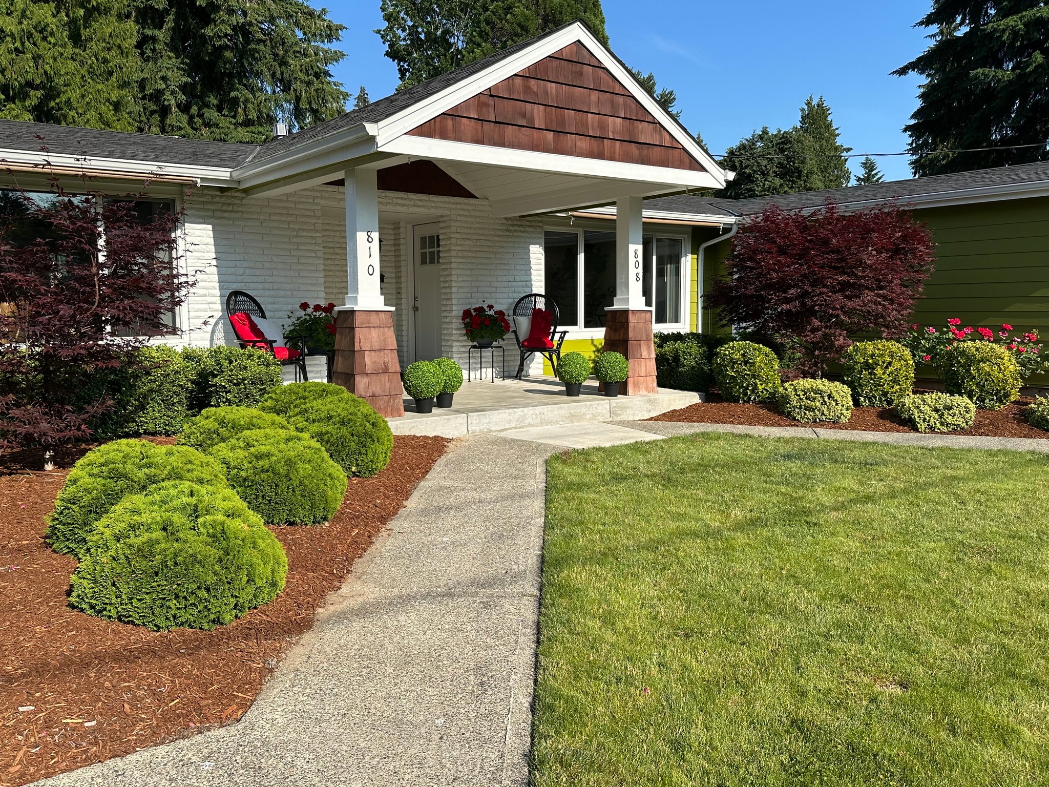 Olympia House: 810 Garrison Street NE