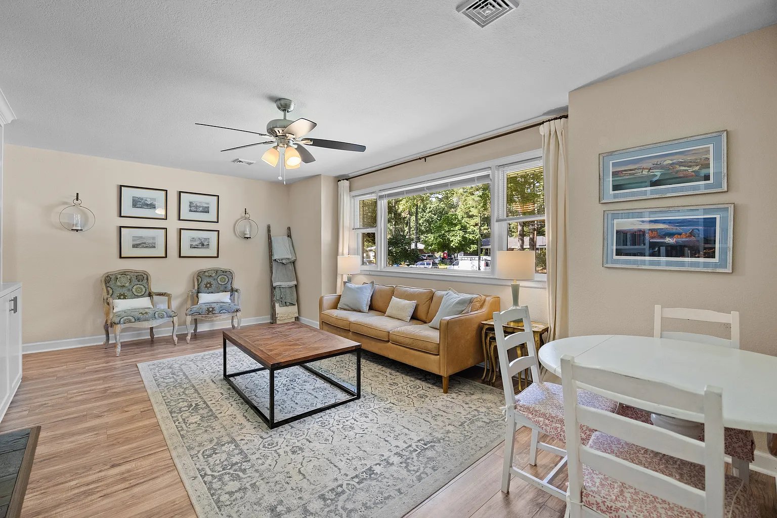 Virginia Beach House: 2317 Burton Dr