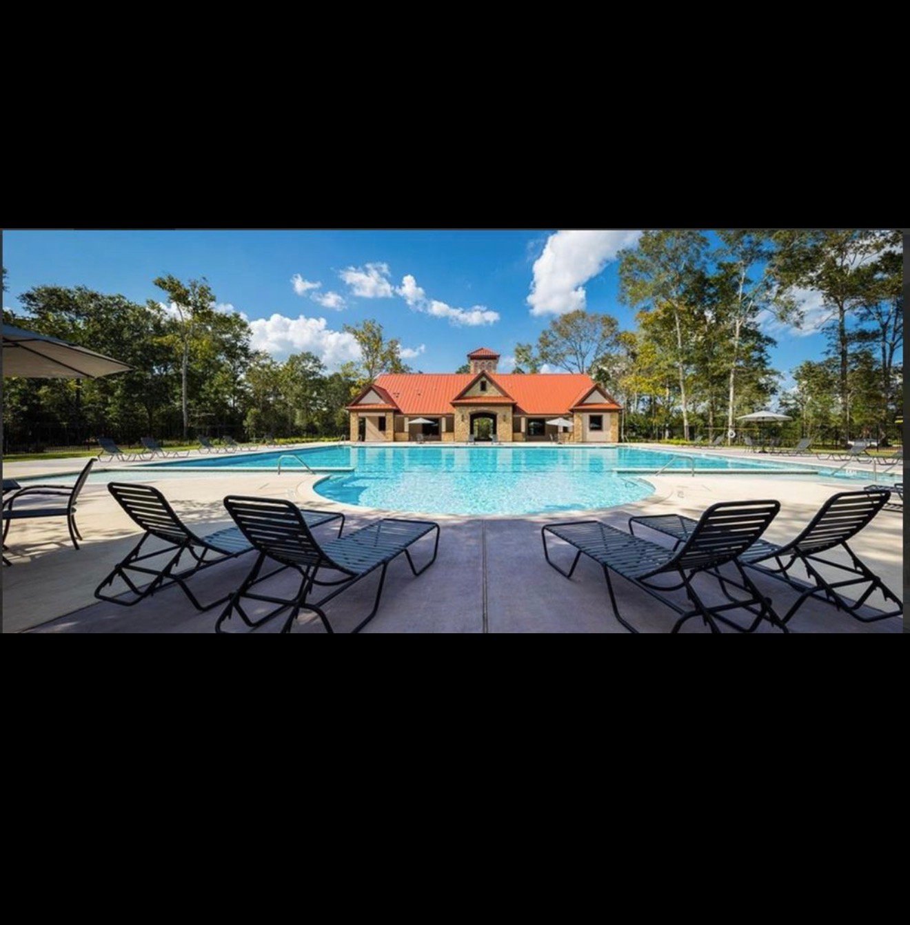 New Caney House: 21523 Casavatore Dr