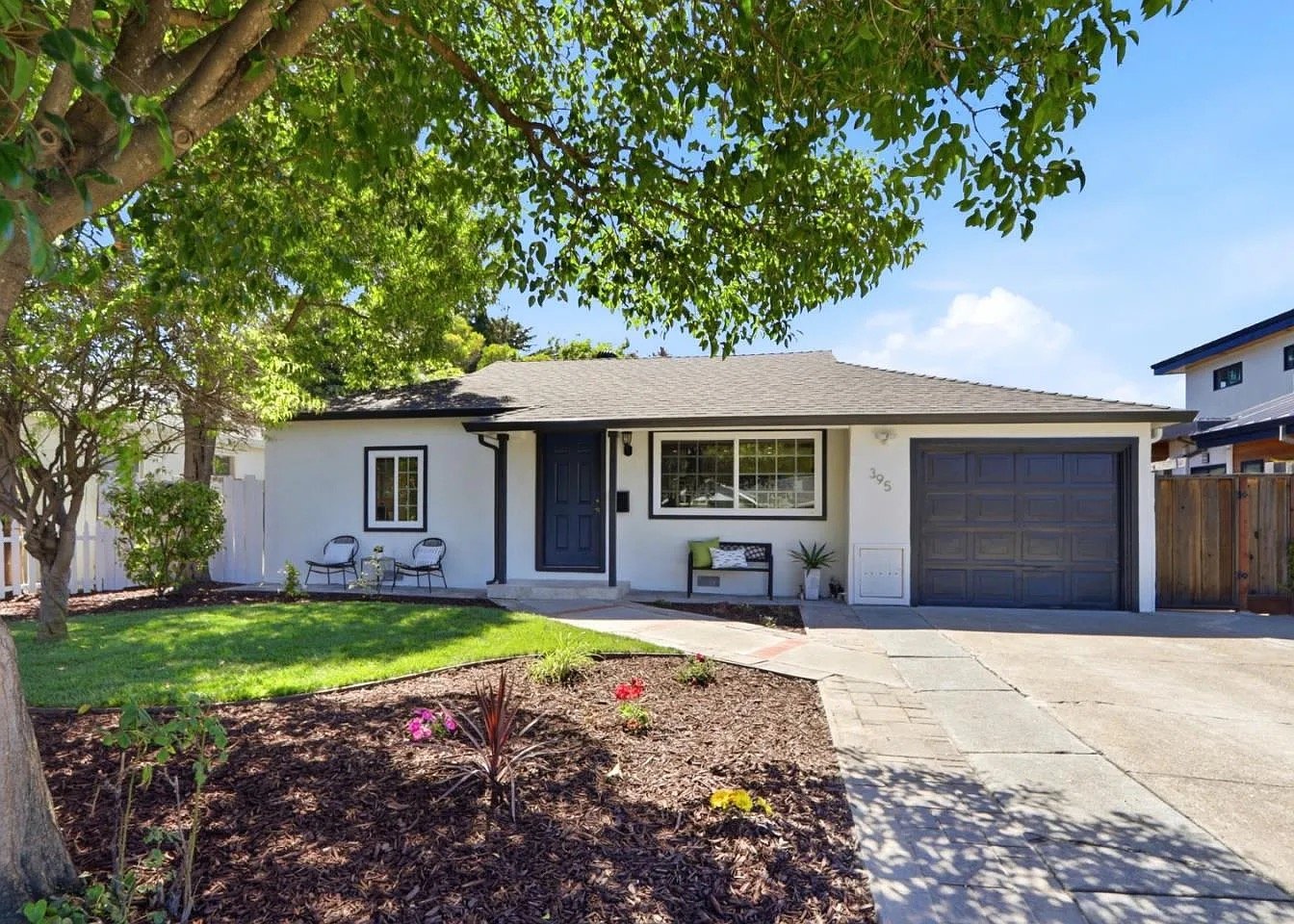 sunnyvale House: 395 N Murphy Ave