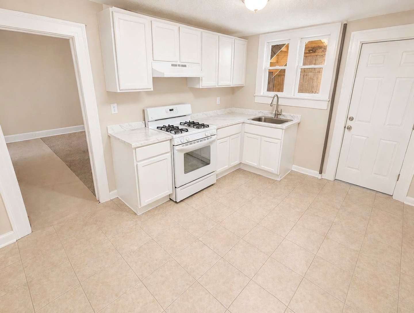 Newark Apartment: 14 Nursery St