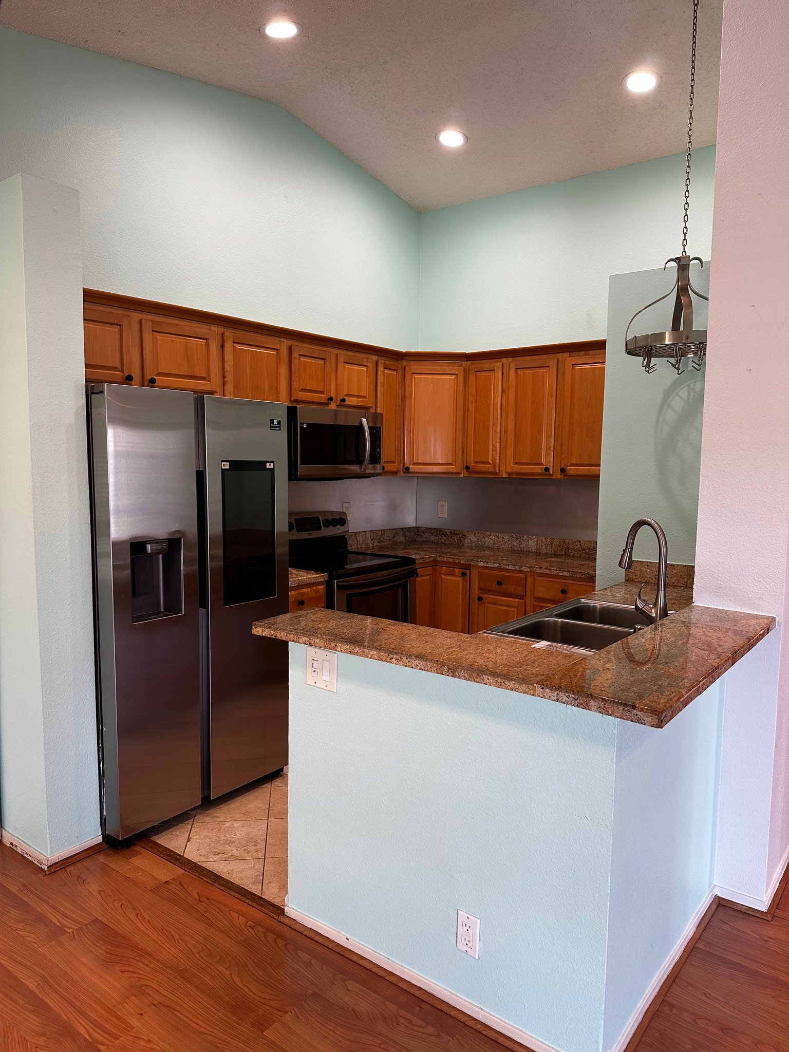 Ewa Beach Townhome: 91-1039 Laaulu st