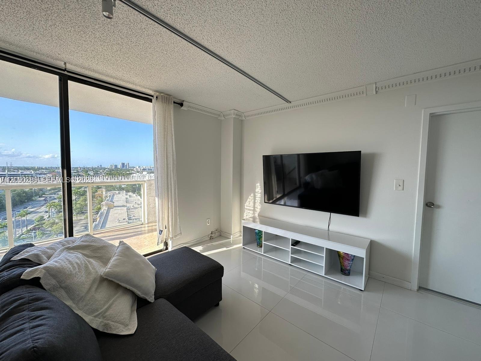 North Miami Condo: 13499 Biscayne Blvd