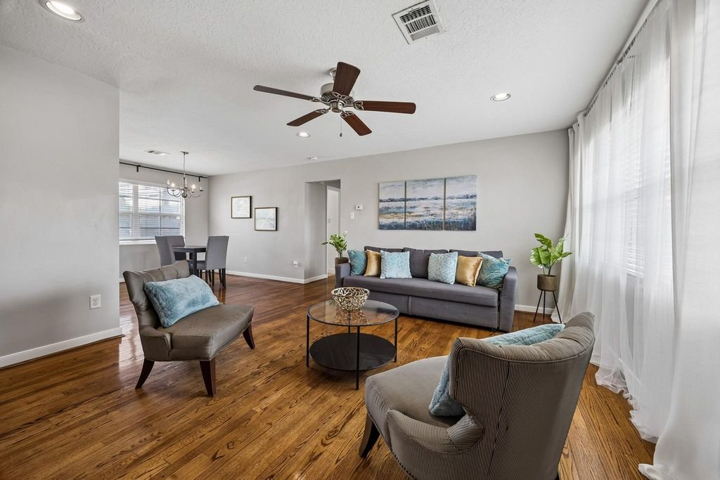 Houston Single Room: 3237 Rosedale St