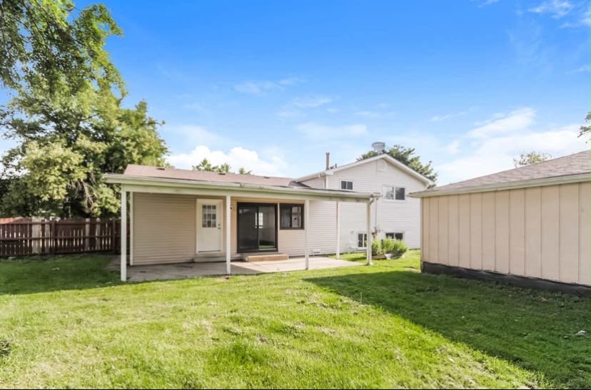 Oak forest House: 5102 Deerpath Rd,