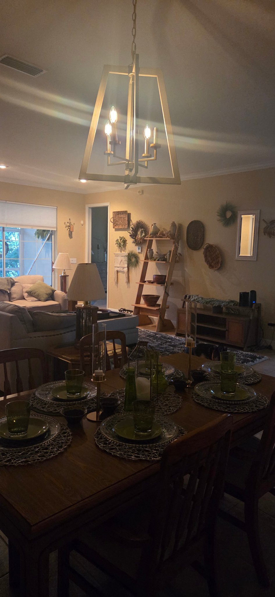 Deland House: 1104 Old Mill Run