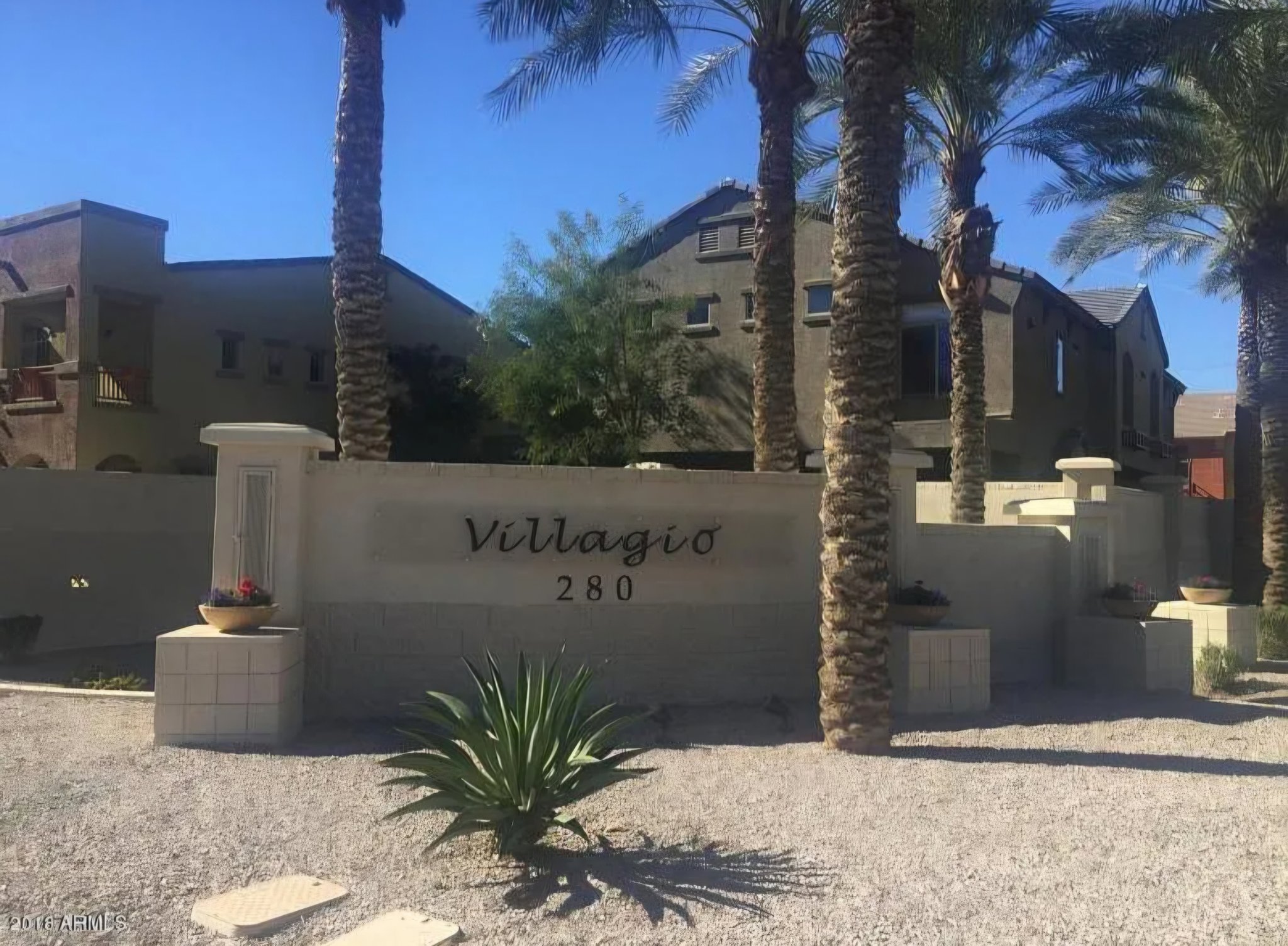 Tempe Townhome: 280 S Evergreen Rd