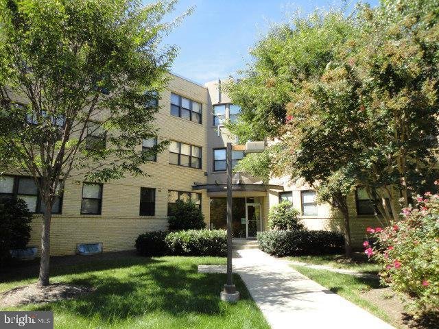 Washington Condo: 212 OAKWOOD STREET SE UNIT 108
