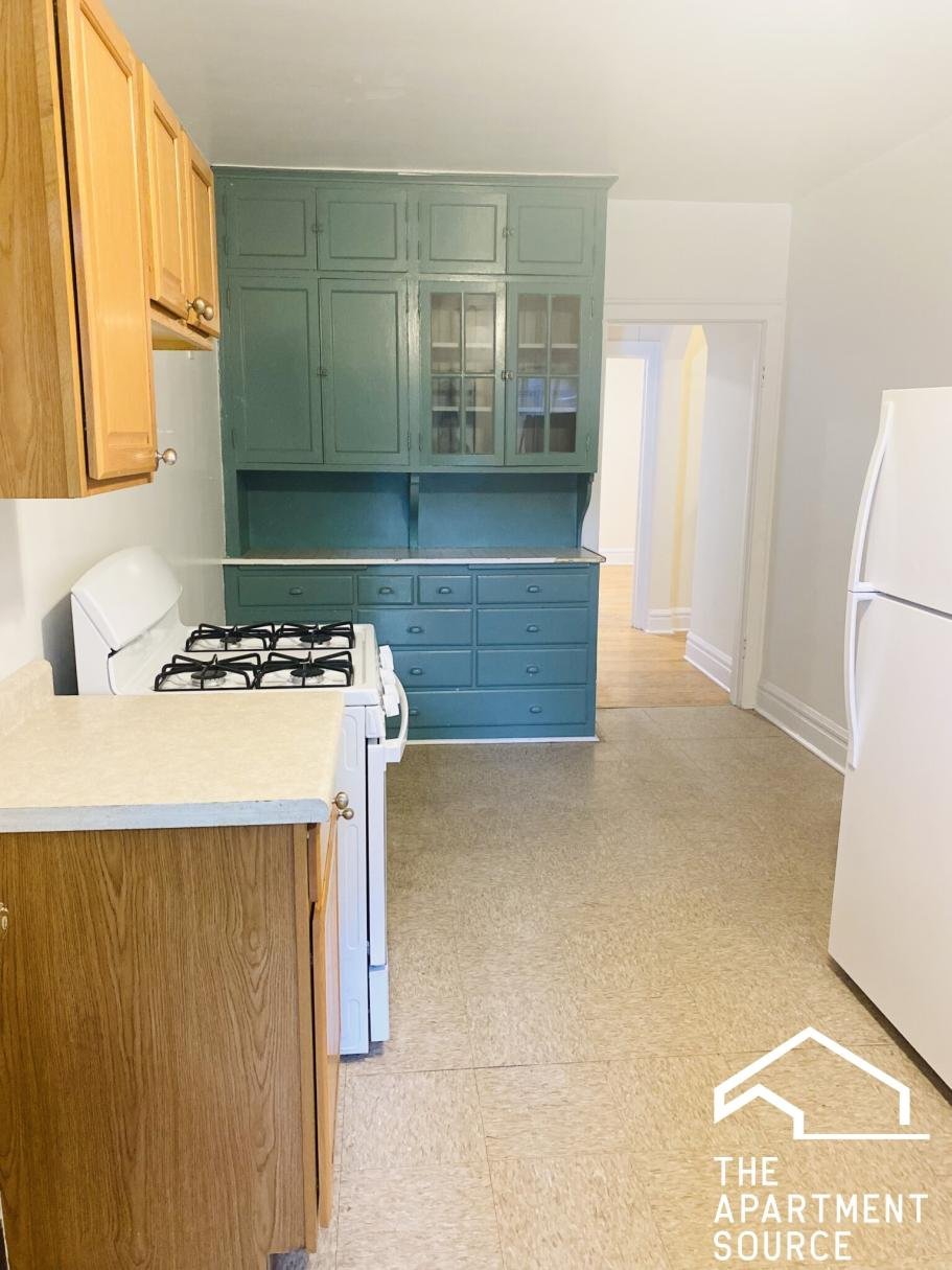 Riverside Apartment: 3148 South Harlem Avenue