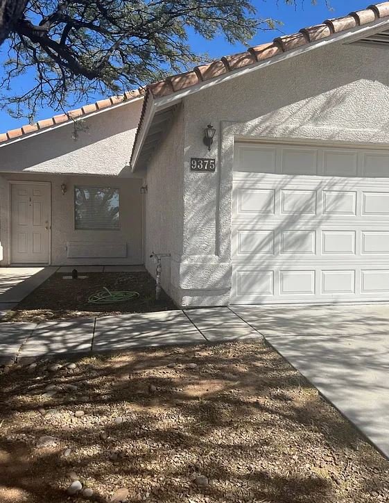 Tucson House: 9375 East Yogo Sapphire Lane