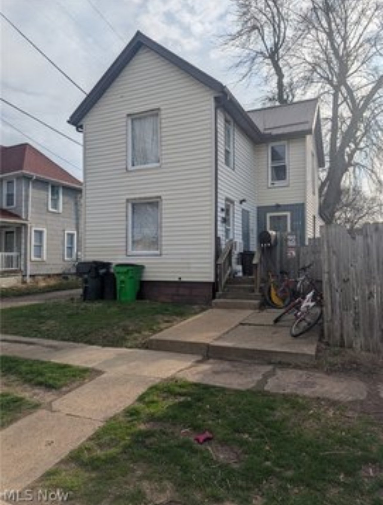 coshocton House: 216 north 15th street
