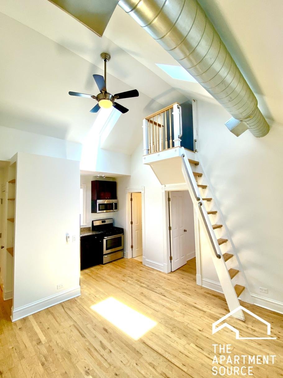 Chicago Apartment: 1820 South Throop Street