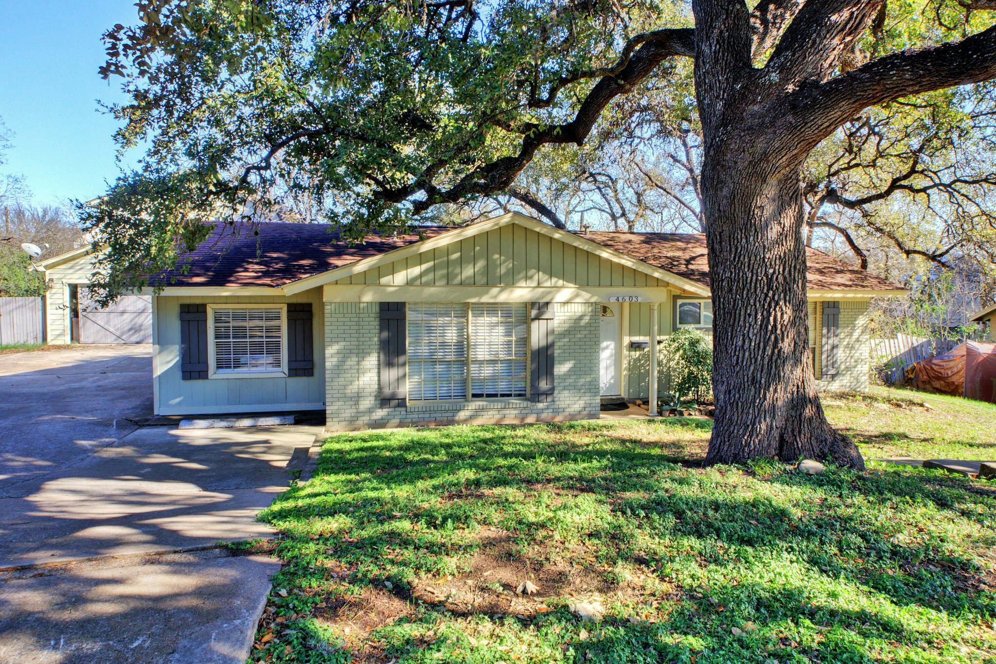 Austin Multiplex: 4603 Lennox Dr.