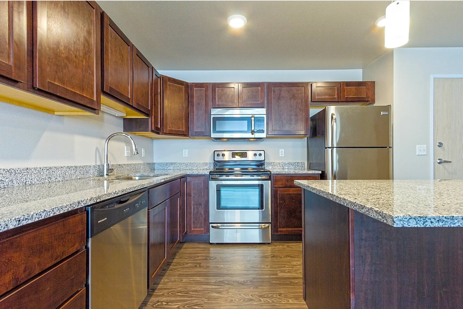 West Fargo Apartment: 5440 38th ave s