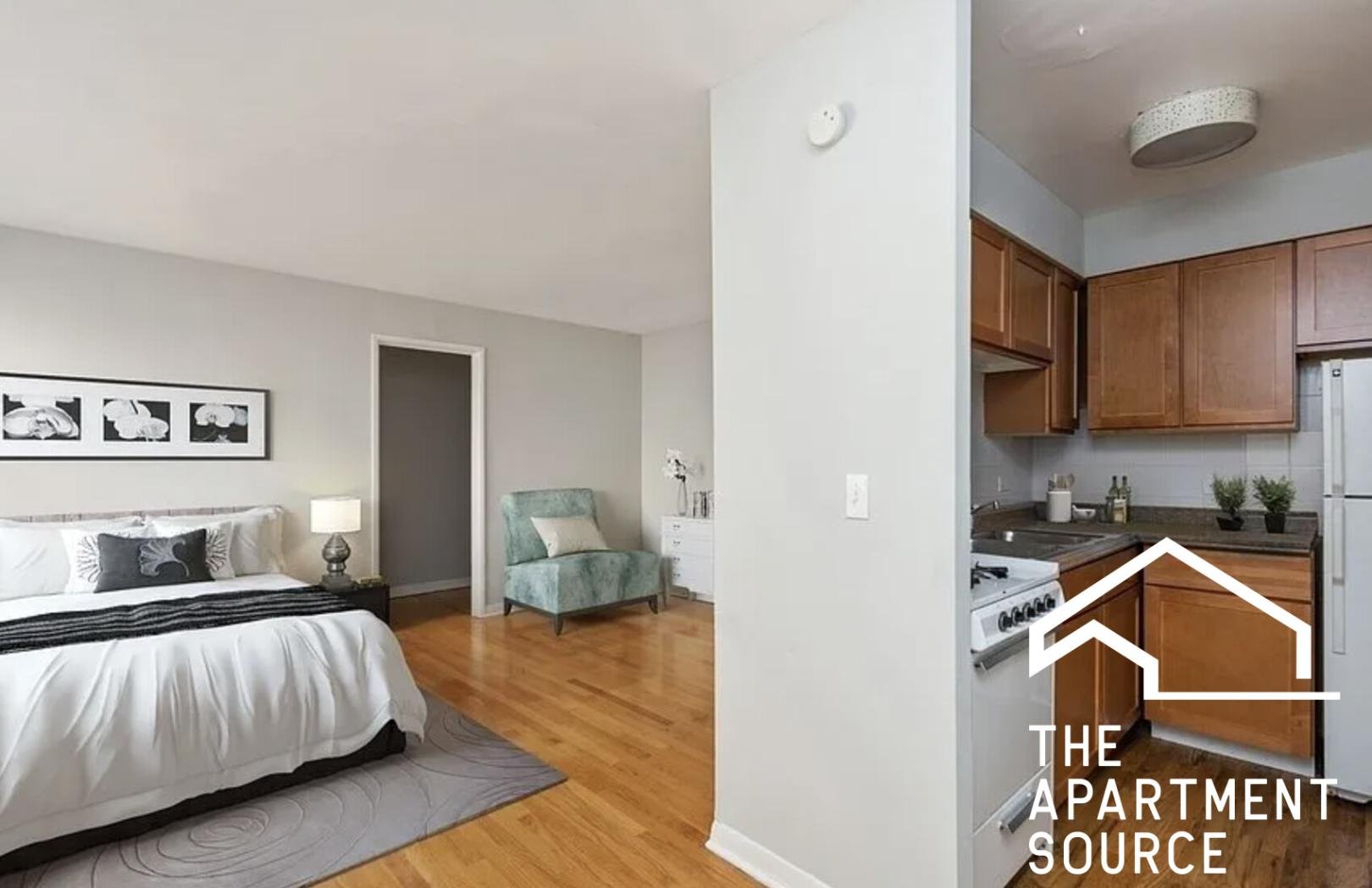 Chicago Apartment: 510 West Briar Place