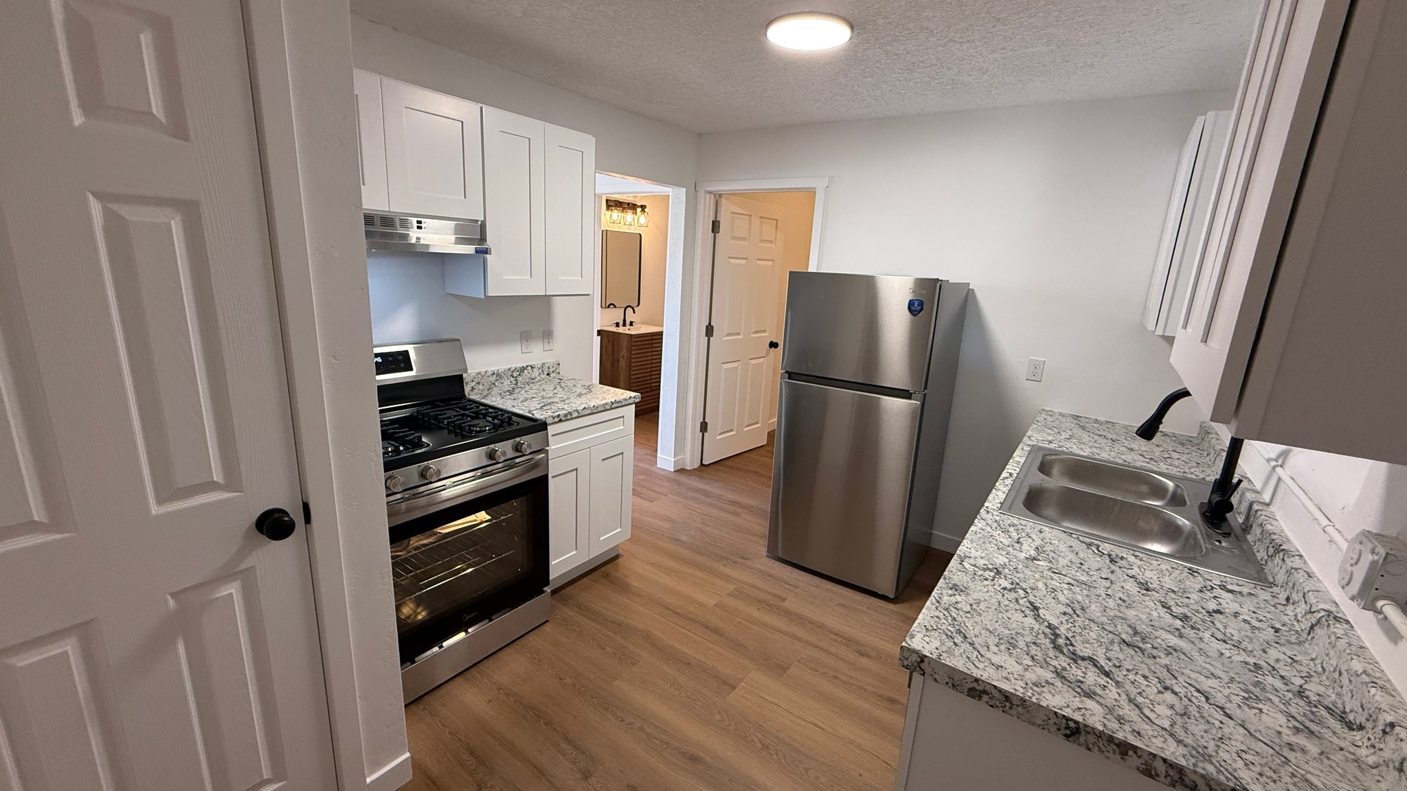 Cortez Apartment: 469 W. 2nd Street