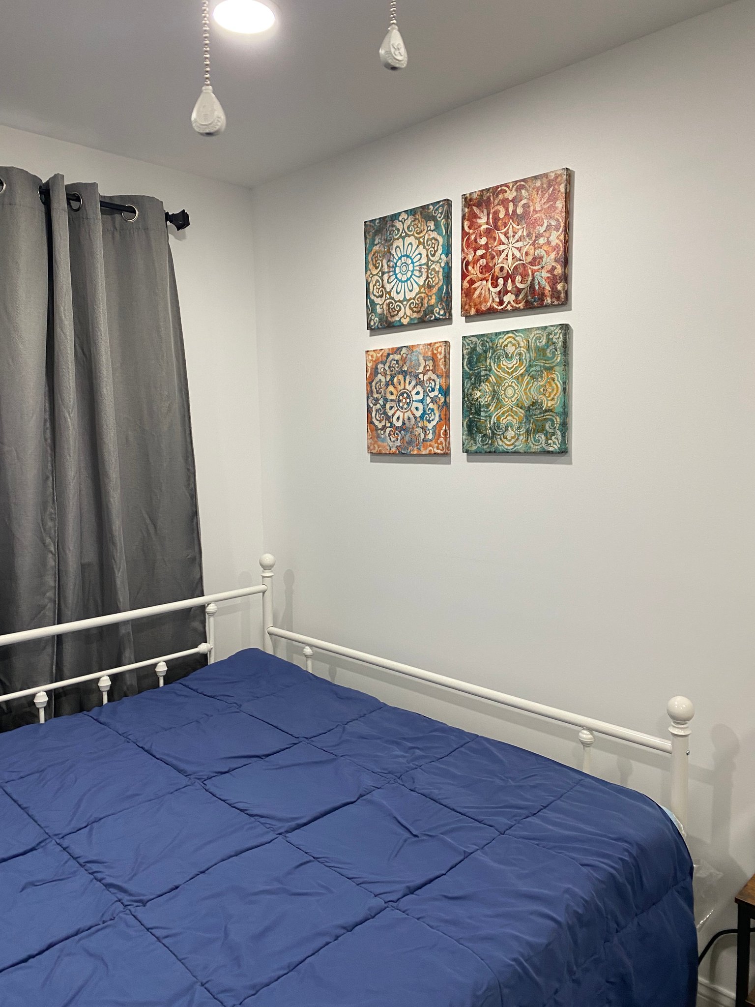 Alexandria Single Room: 2402 Parkers Lane